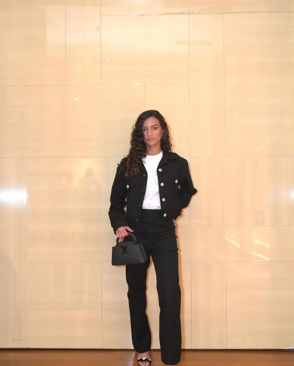 supportrayssa's tweet image. LINDA! 🥹 — Rayssa Leal marca presença em jantar da Louis Vuitton na noite de ontem em São Paulo.

📸 | Rodrigo Zorzi.