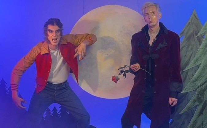 dnpilled_'s tweet image. phil is so gorgeous 😊 (ignore the furry on the left)