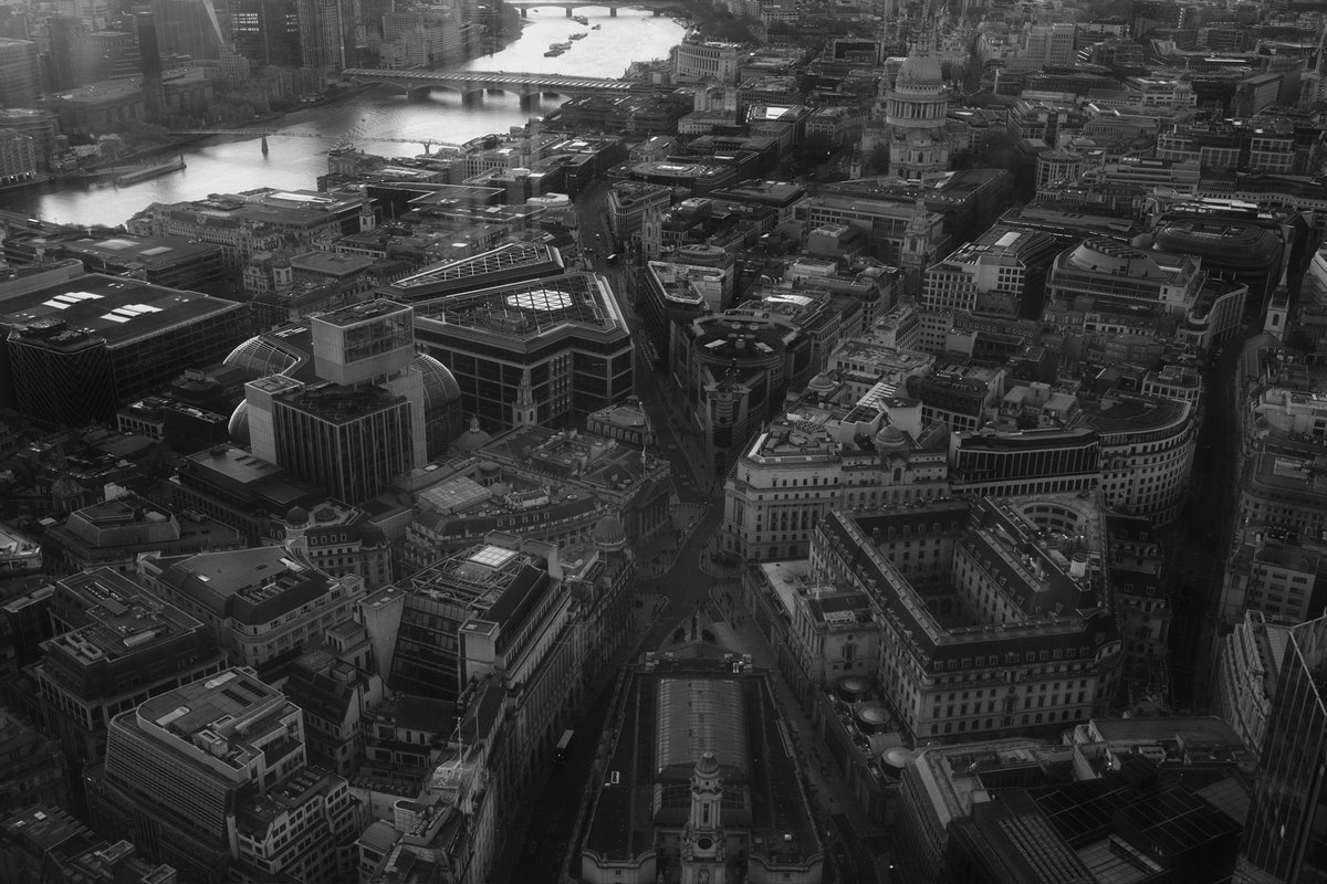 gerii_vlr's tweet photo. London, part 2 https://t.co/pmB9QlUxSh