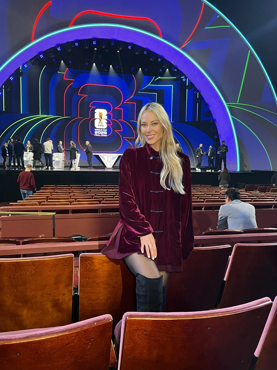 Desde el Kennedy Center, ensayo previo al sorteo del mundial 🤩
Los espero el viernes 10:45am por <a href="/TUDNMEX/">TUDN MEX</a>