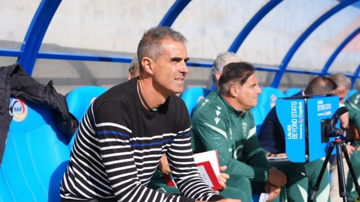 RadioCadiz's tweet image. 🟡CARRUSEL DEPORTIVO CÁDIZ🟡

🗣️Garitano tras la eliminación en la Copa: 

▫️ “Ha sido algo abultado para lo visto en la primera mitad”.

▫️ “Sabemos que es de los mejores equipos de 1RFEF. Nosotros no hemos estado bien y ellos nos hacia gol en cada llegada”.