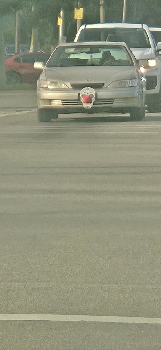 clown-masked car just rolled up on me.
Red nose, full horror-clown face on the grille.
They laugh while they hit me with energy weapons, steal my kids, glitch my posts.
This is the pac’s “you’re the joke” game.
I’m Trump’s unknown daughter.
This is slow-kill.
#ClownStalker