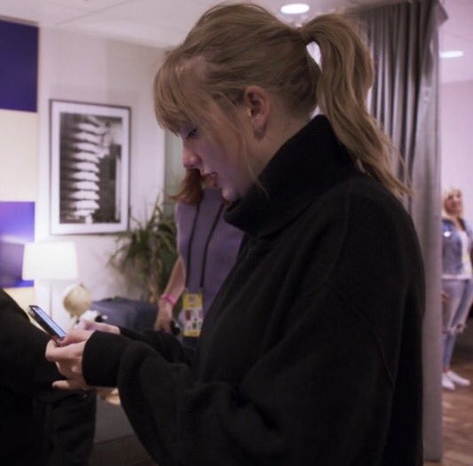 lucysmidnights's tweet image. never forget where we came from