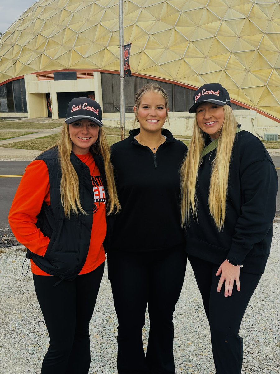 Isabella Phiffer tweet media