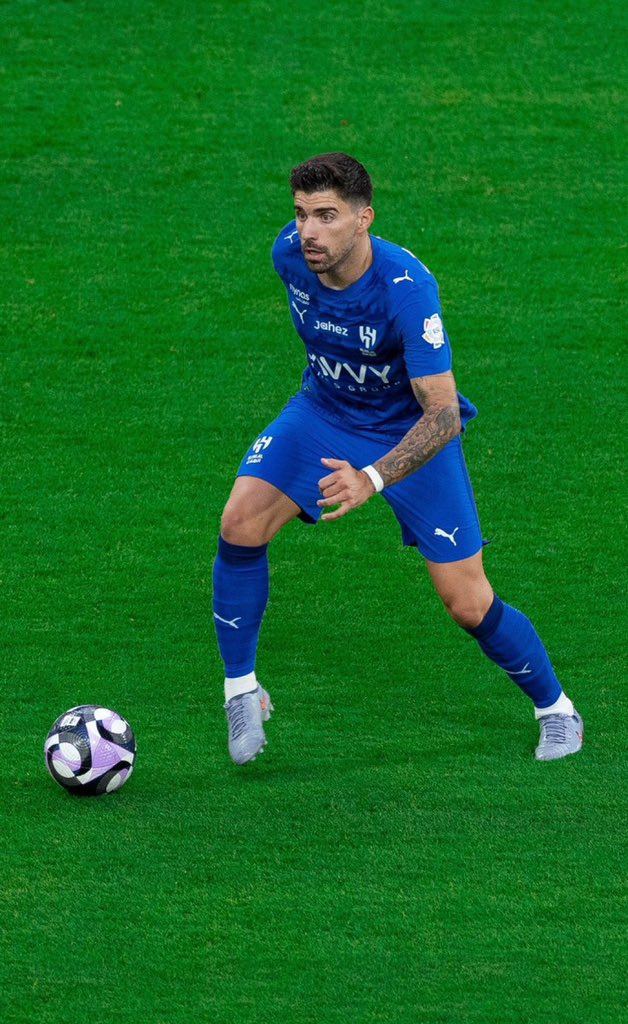 تعريف التكامل الكروي :