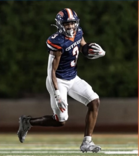 keyonn_chatman's tweet photo. Keyonn Chatman
Running Back
5'11 195 lbs
3.5 gpa
Citrus College- Freshman Qualifier
Glendora, California
@BallCoachHP 

https://t.co/H7Ctmhth5F https://t.co/jS34taM3Ou
