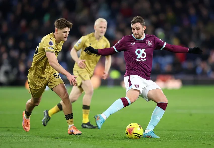 FocaFacha tweet media