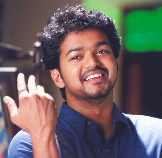 PriyaJD_'s tweet image. 33Years❤🧿 @actorvijay !!🫂
Love yew to the moon and back &quot;🌏🫀

#33yearsOfVijayism