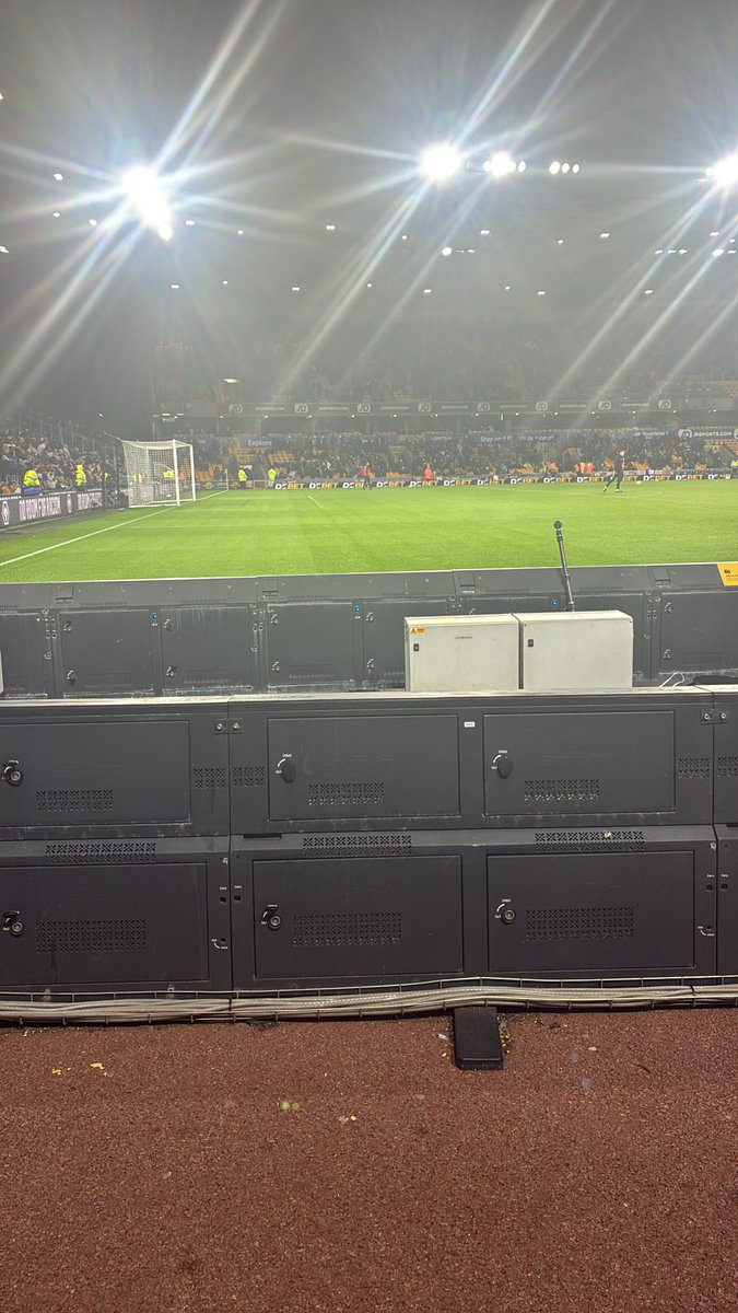 Dannytring's tweet image. Great View for one of the worse games of football I’ve seen in a long time!!!! Up the shithouse reds. #NFFC