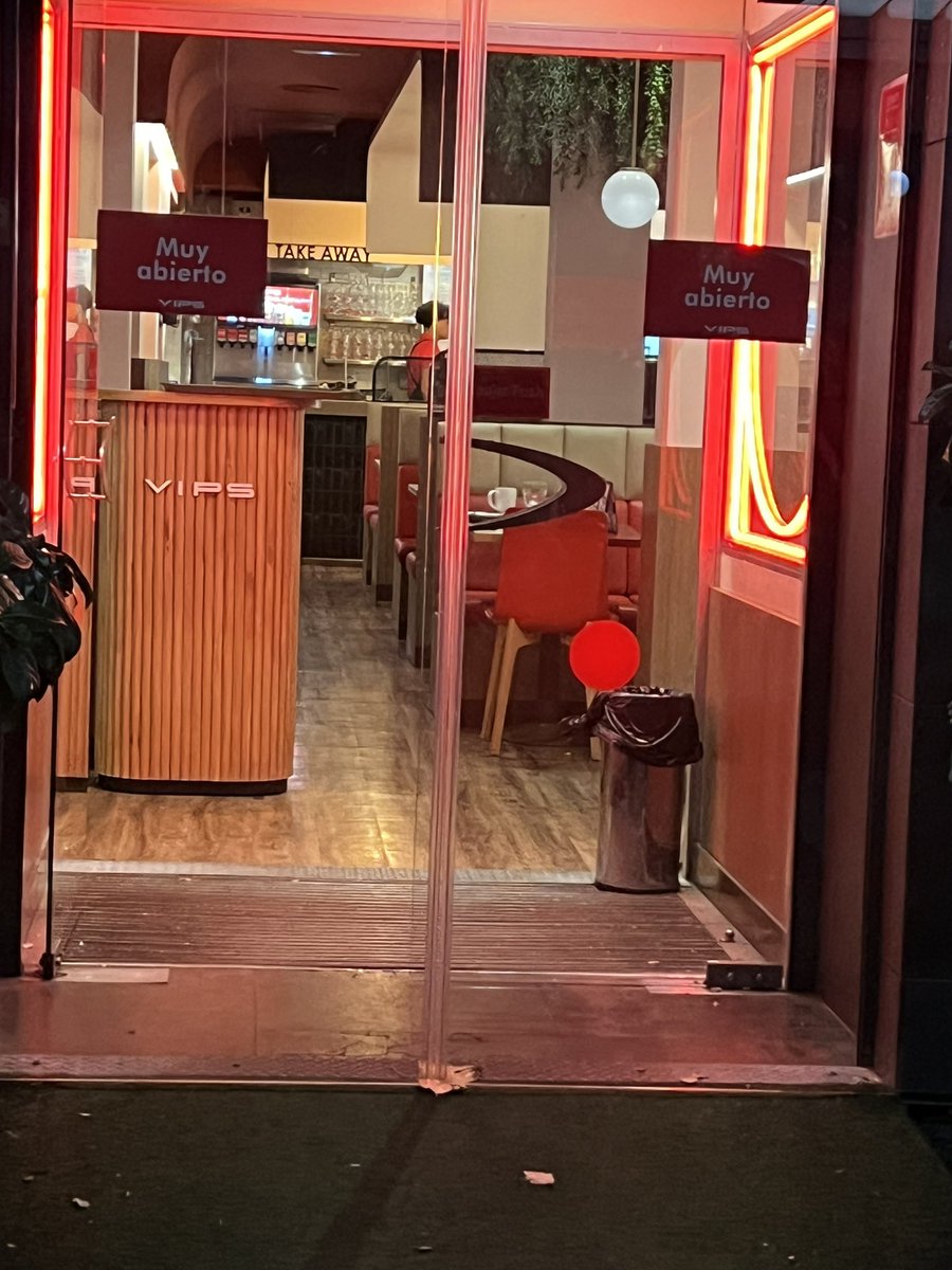 Muy abiertos. 
Menos la cocina. 
<a href="/VIPS/">VIPS</a> 👋👋👋👋