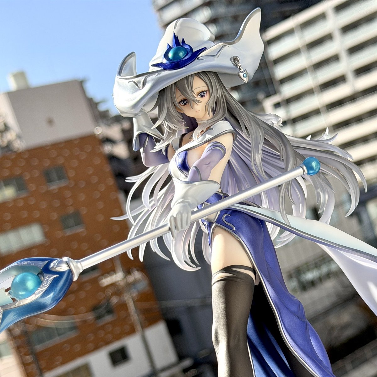 The ART WORKS MONSTERS series welcomes Silent Magician from Yu-Gi