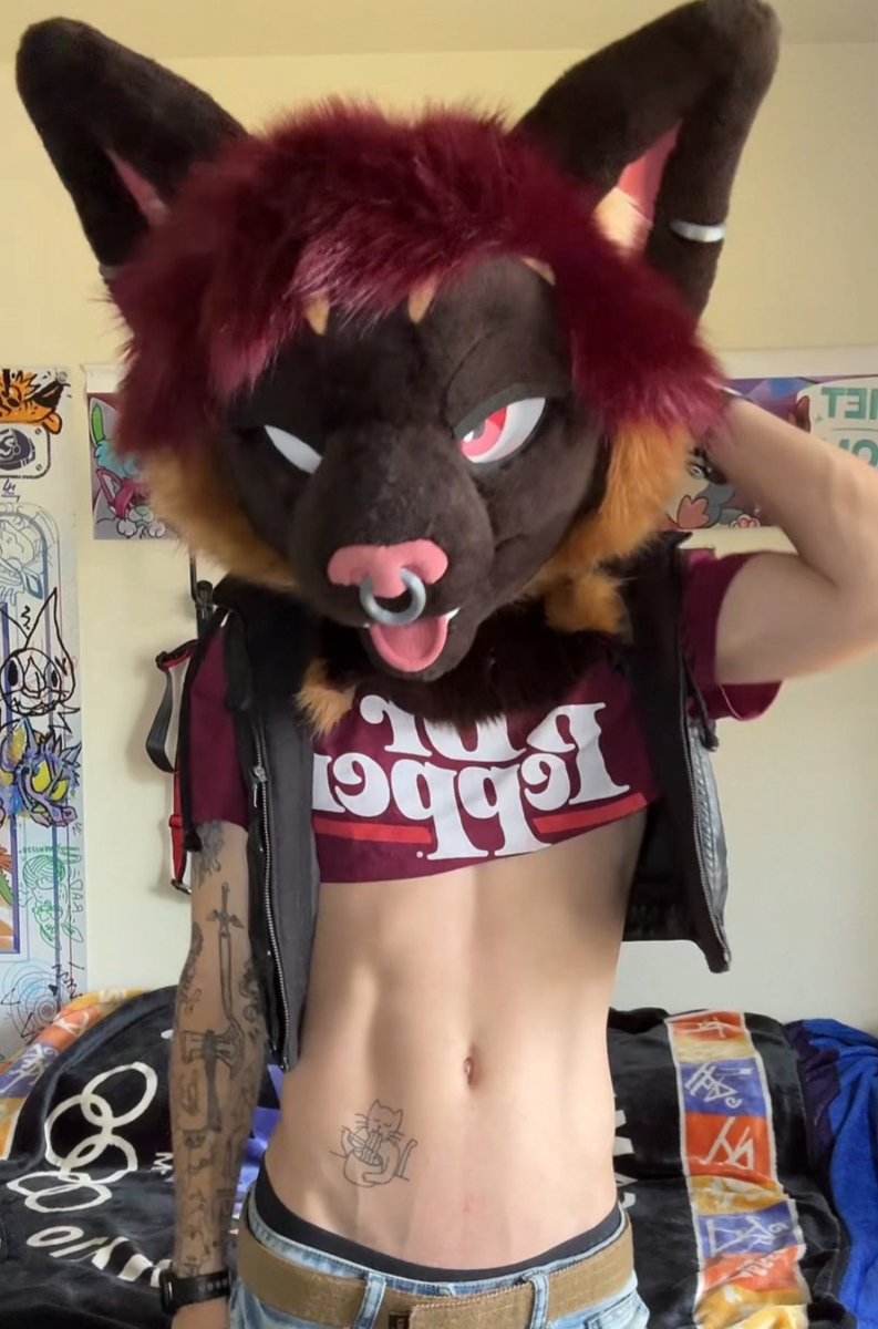 Sasha_Kowka's tweet image. My sona and my Spotify wrapped :3