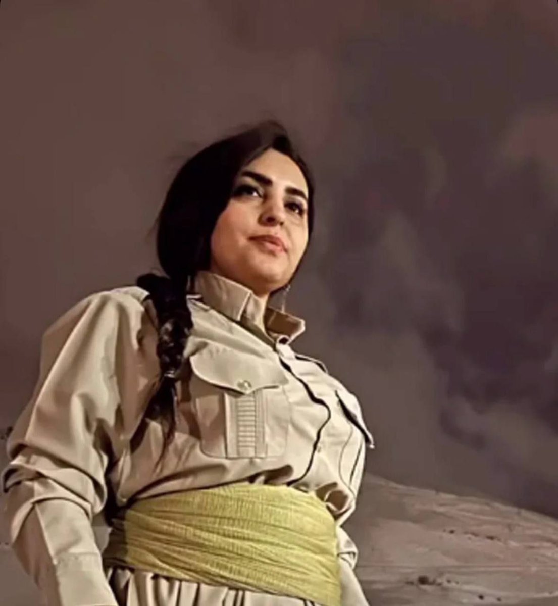 Libération provisoire 
Après plusieurs jours de détention sans explication, l’artiste kurde #AsmarHamidi de Khorasan a été libérée sous caution le 11 décembre.
Son compte Instagram, vidé de tout contenu, montre l’ingérence des forces du régime durant son arrestation.
Aucune