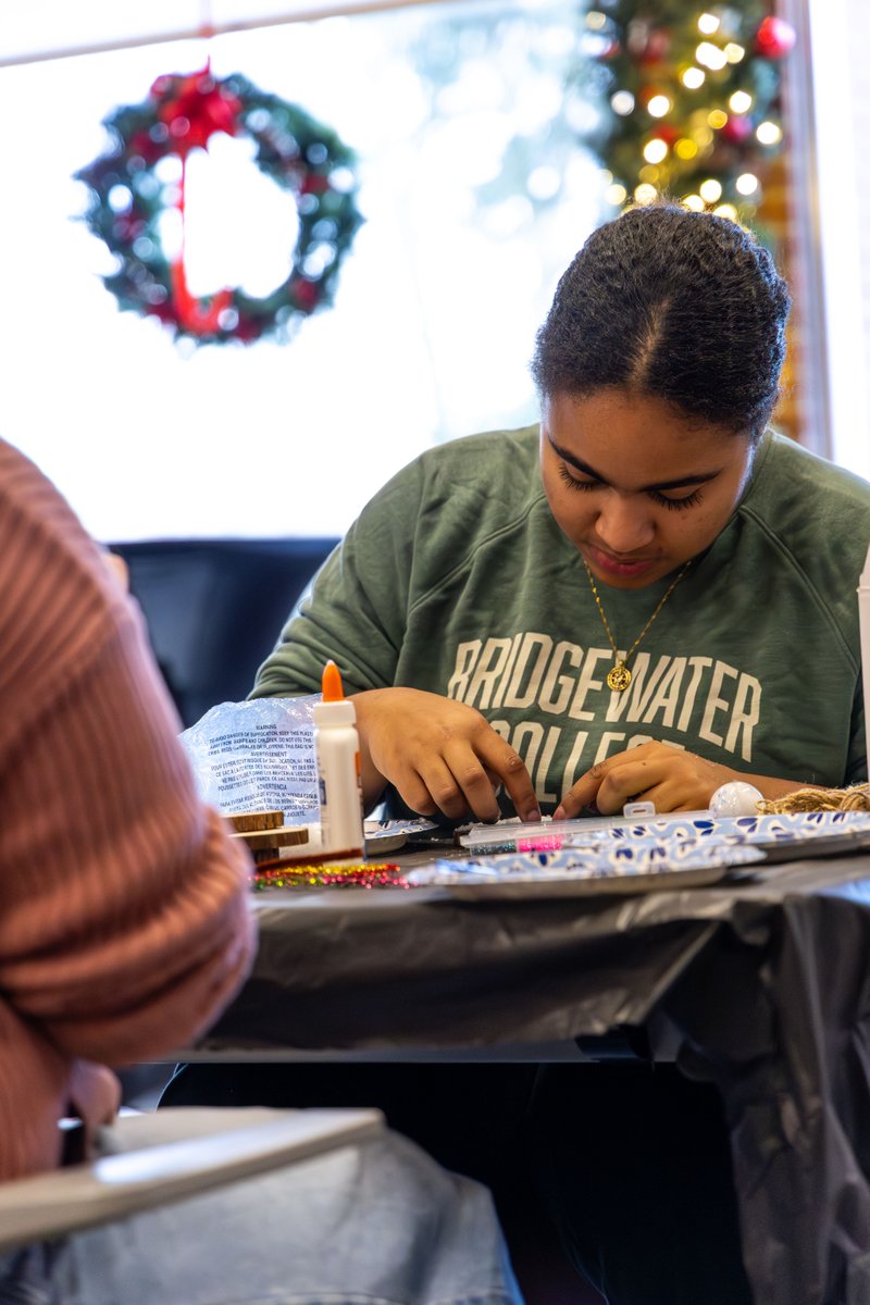 BridgewaterNews's tweet photo. Holiday spirit is in full swing at Bridgewater College! 🎄✨
Students came out for our ornament decorating event, bringing creativity, winter vibes, and lots of BC pride. Traditions like these make BC feel like home. ❤️💛 #BridgewaterCollege https://t.co/Klb54Y80u6