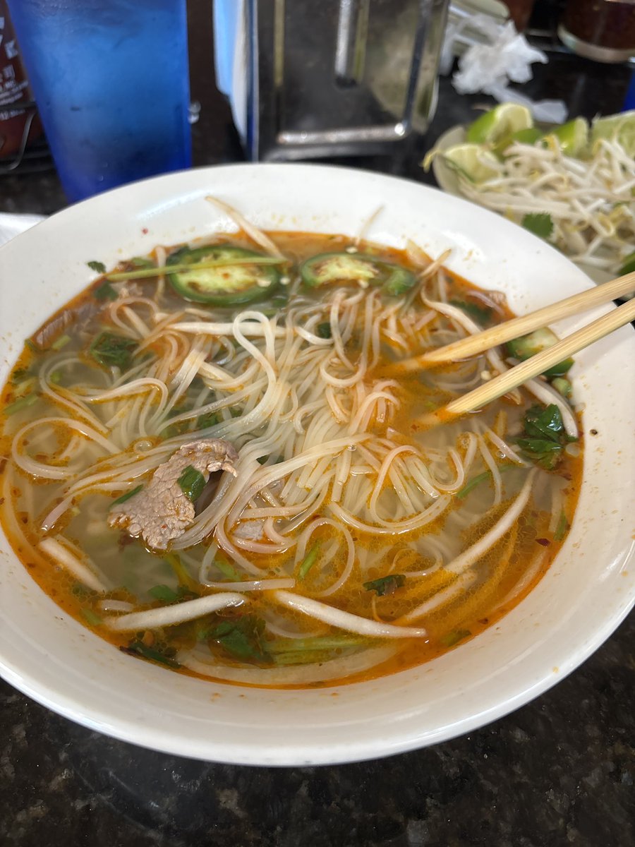 dishnsty's tweet image. 