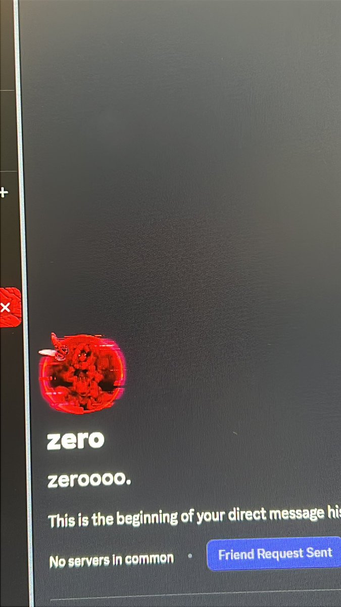 _2c1x's tweet photo. This guy banned me from mad city discord server and he said bitch to me for no reason. Please if u are owner or develepor get me back to the server and thank you. https://t.co/1xOz6HL9vC