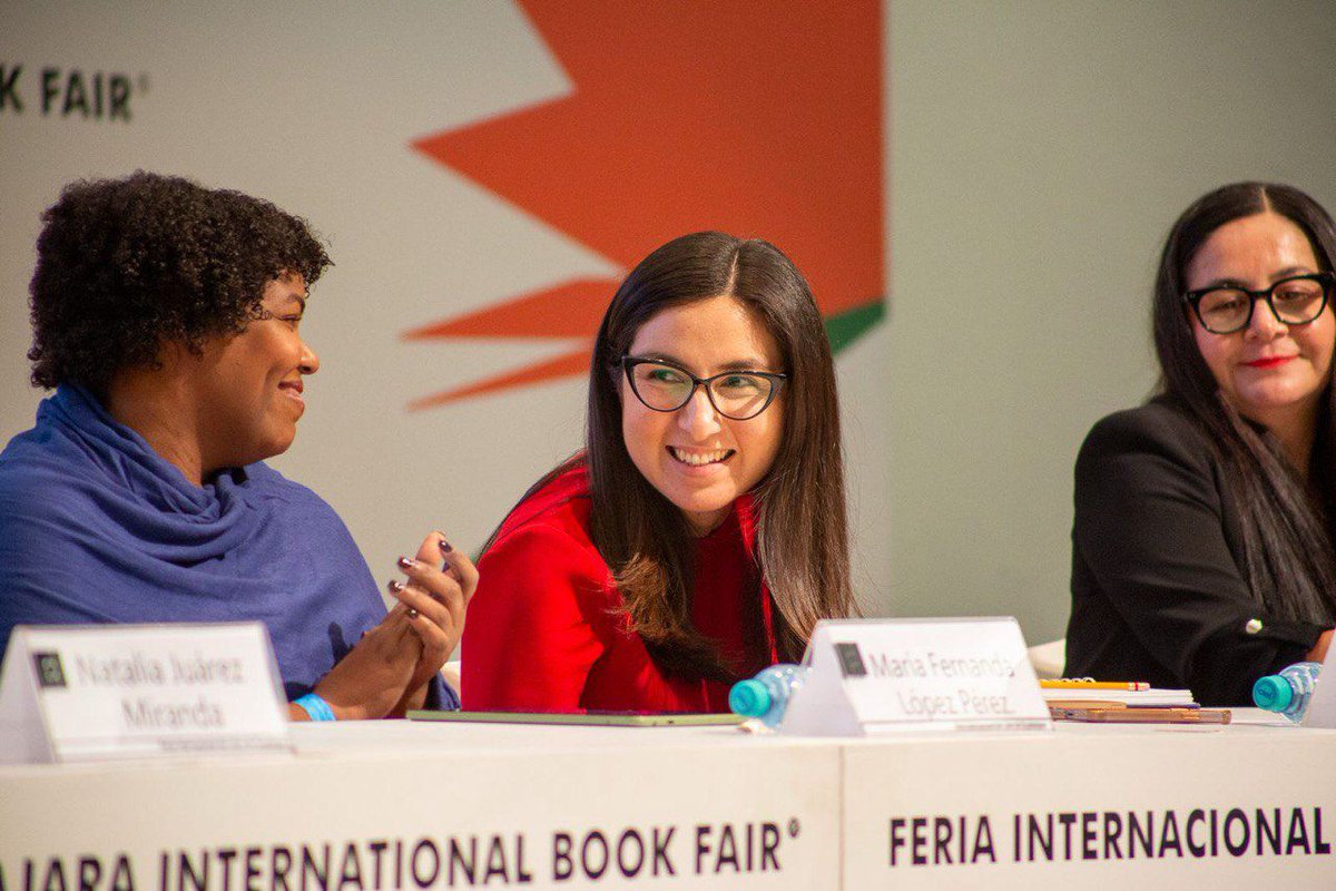 CISS_org's tweet image. 💜 En el marco de la @FILGuadalajara , el Foro Sindical “Cuidar y trabajar: los cuidados también se conquistan” nos recordó que los cuidados son parte esencial del #bienestarsocial.

Nuestra investigadora Lourdes Jiménez, especialista en #cuidados, compartió perspectivas…