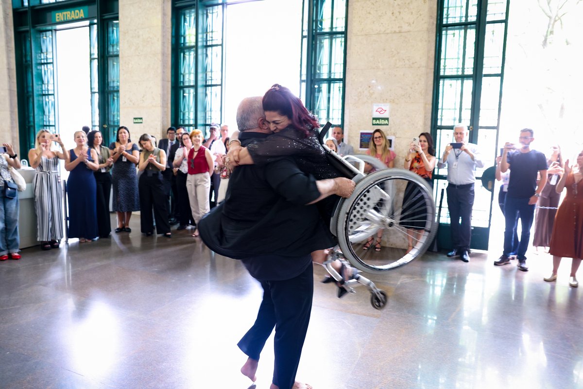 TJSPoficial's tweet image. TJSP comemora Dia Internacional das Pessoas Com Deficiência com dança e música: tinyurl.com/35jzkswb #Inclusão #Acessibilidade #TJSP #TJSPPorPessoas #TJSPParaPessoas #RedesSociaisTJSP #SocialMedia #MídiasSociais