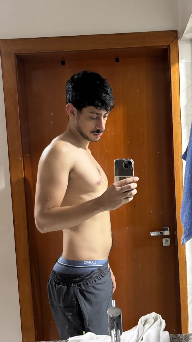 isaqueer tweet media