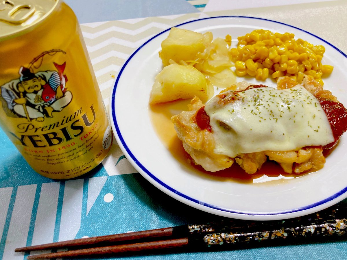 おはようございます。

昨日のお昼はコンビニおにぎり🍙
オヤツにジャムこっぺ。
夜はイタリアン🇮🇹チキンソテーでした☝️

夜は餡掛けかキムチ炒飯のつもりが、お料理対決を申し込まれたためメニュー変更しました😅