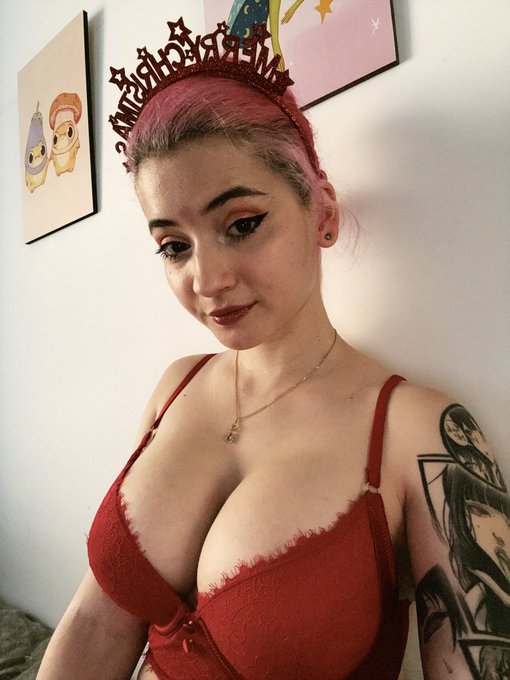 2 pic. 🎄🎄🎄 https://t.co/wgrclTqUCP