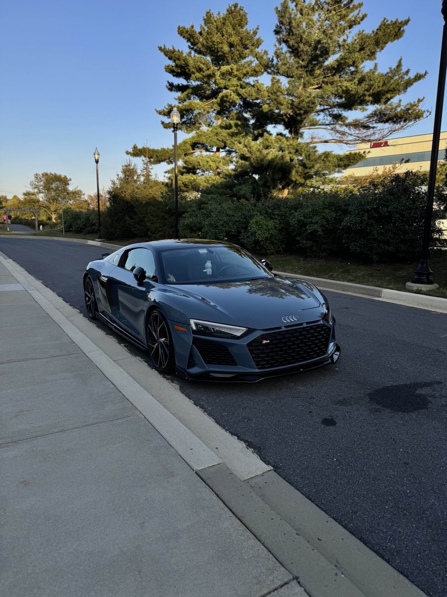 I made $600K+ profit by 18 selling digital products.

Here's the exact 30-step system to build a money-printing X account from scratch:

1. Delete every tweet under 500 views. Clean slate tells the algorithm you're serious.
2. Get a new PFP using Remini to enhance quality. Clear