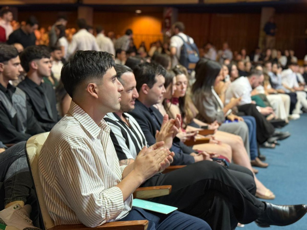 Colegio Universitario IES tweet media