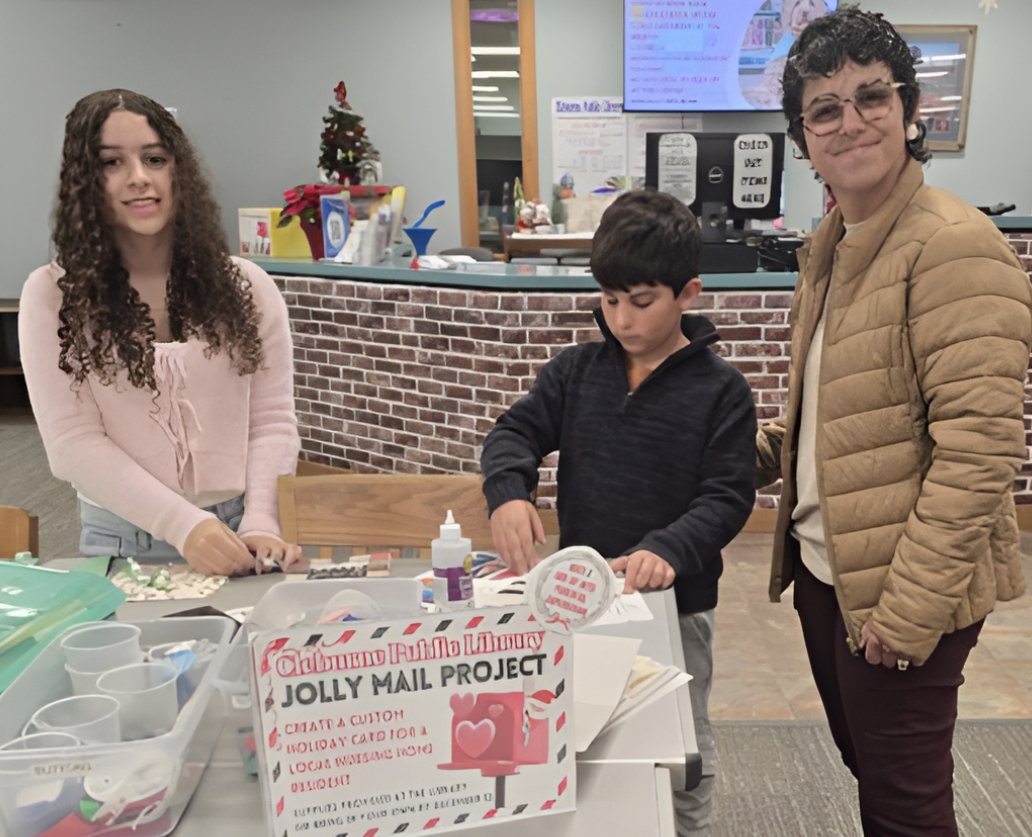 Spread holiday cheer at the Cleburne Public Library! Join the Jolly Mail Project &amp; create a custom holiday card for a local nursing home resident. Supplies are provided, or drop off your own card by Friday, Dec. 12. Stop by &amp; make something special! 💖