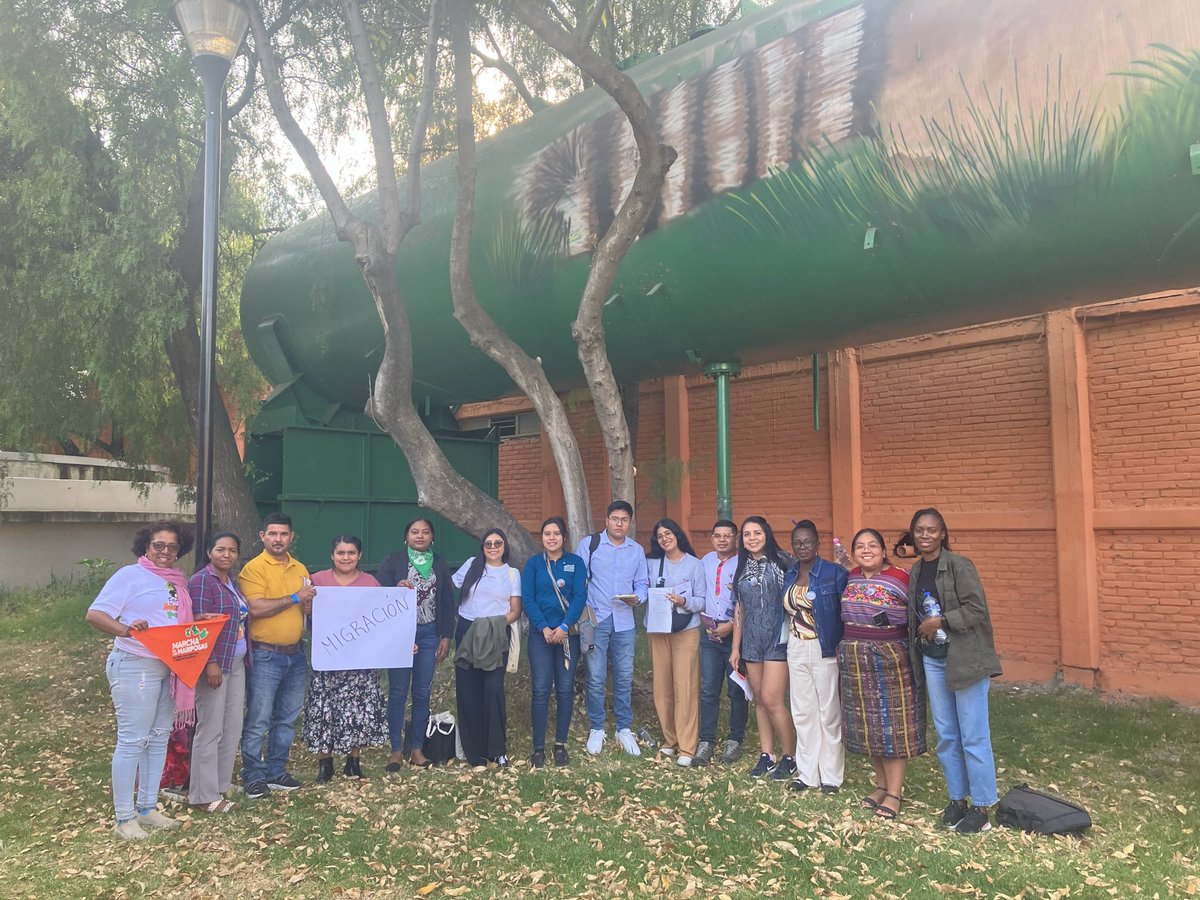 conpicolombia's tweet photo. Participamos en las mesas de trabajo de la VI Asamblea Continental de Jóvenes de la Coordinadora Latinoamericana de Organizaciones del Campo @CLOC_LVC @via_campesinaSP Nos quedaremos en la Tierra para defenderla y cuidarla del capitalismo neoliberal. Somos esperanza en Movimiento https://t.co/Y57Iti8QU4
