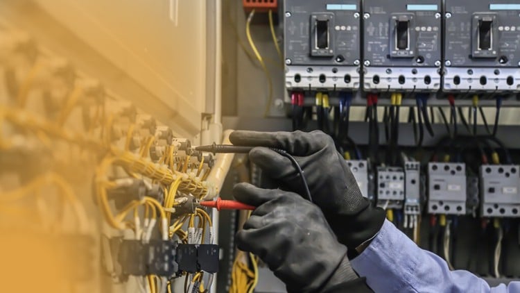 comidoc's tweet image. Podstawy elektroniki. Przekaźniki dla początkujących

⏱️ 30 mins
⭐ 4.64
👥 3,847
🔄 Apr 2021
💰 FREE

comidoc.com/udemy/podstawy…

#electronics #relays #beginners #udemy