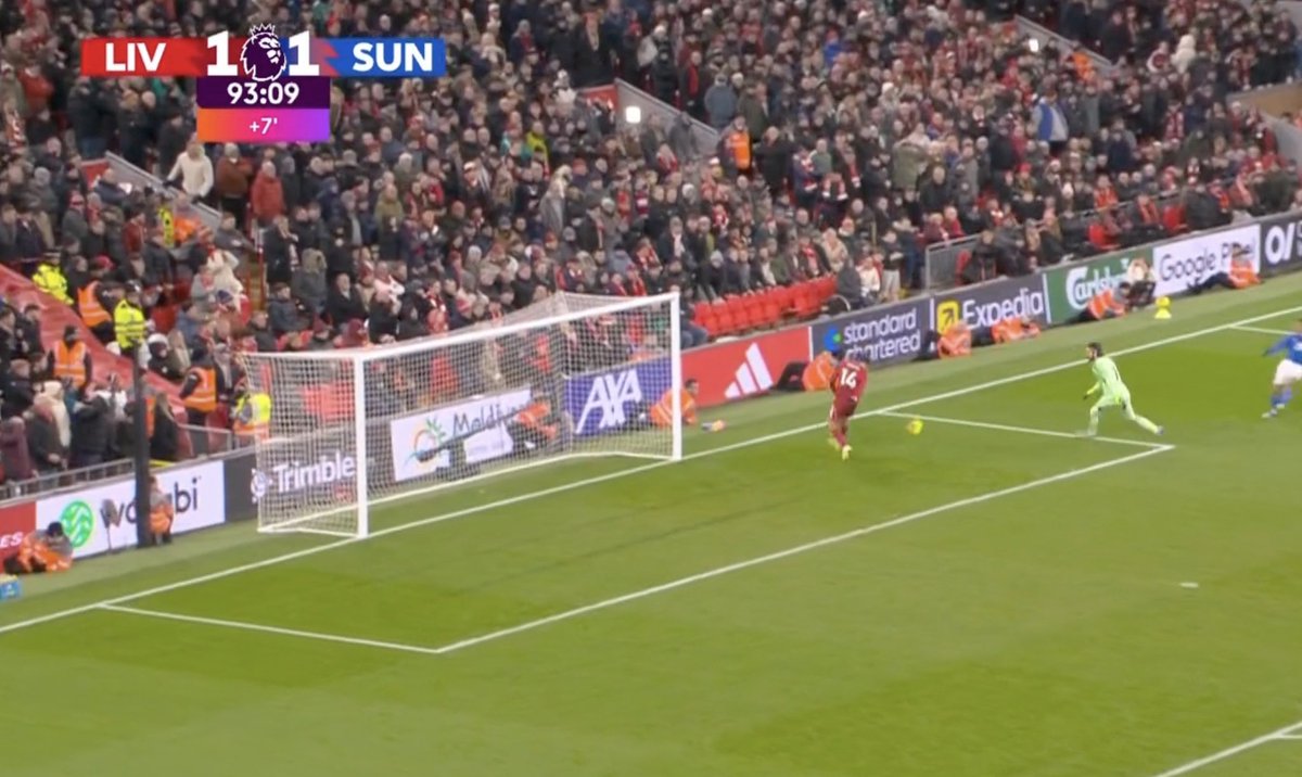 If Chiesa let that ball in and laughed in Slot's face, I wouldn't say anything bad about Fede, that's how bad his treatment was.