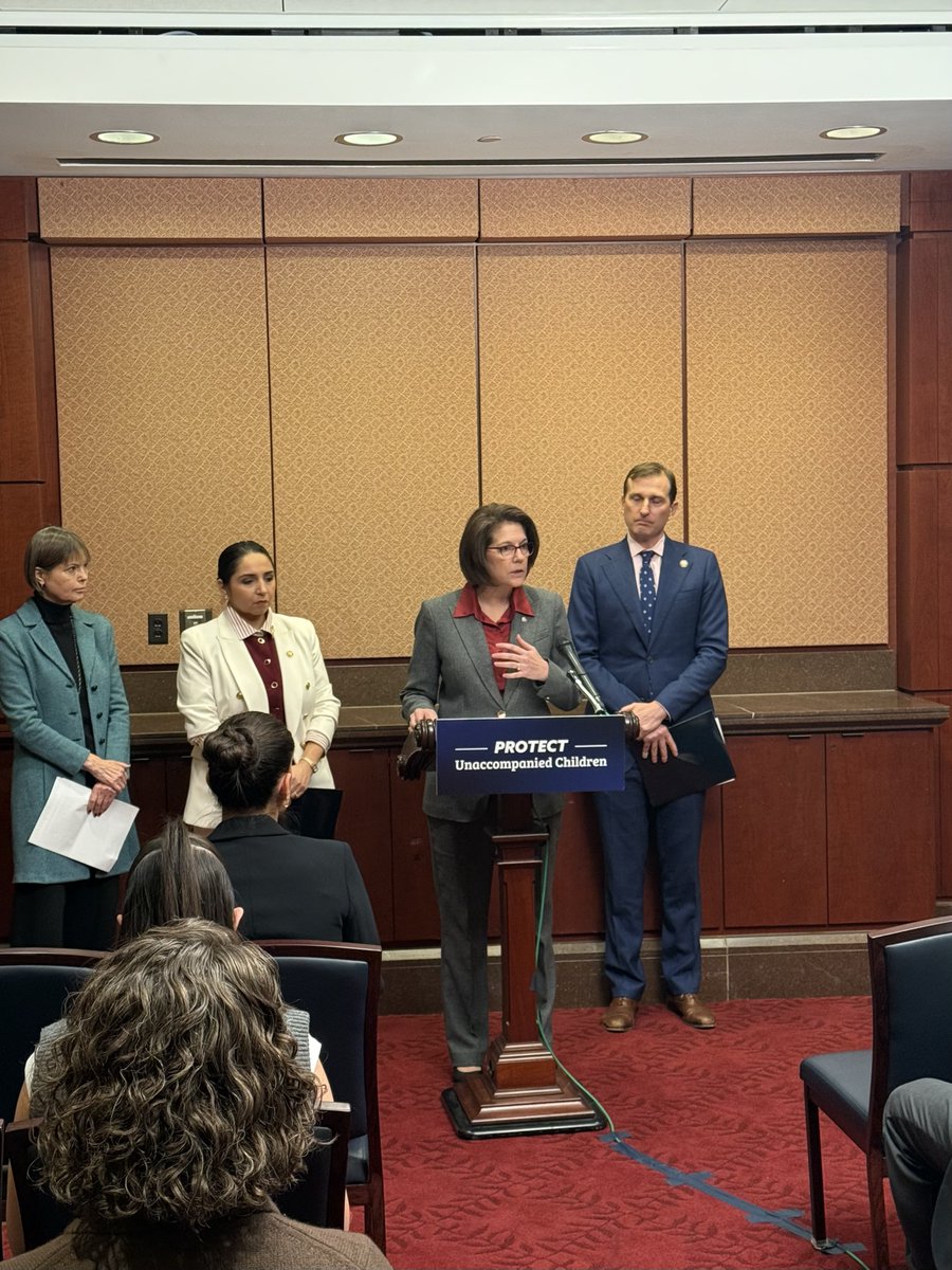supportKIND's tweet image. KIND President Wendy Young joins @SenCortezMasto, @RepDanGoldman, and @repdeliaramirez to stress the need for the Upholding Protections for Unaccompanied Children Act: a targeted fix that ends restrictive immigration fees and restores core child protection safeguards.