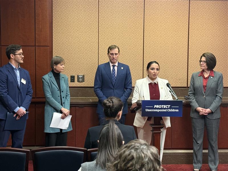 supportKIND's tweet image. KIND President Wendy Young joins @SenCortezMasto, @RepDanGoldman, and @repdeliaramirez to stress the need for the Upholding Protections for Unaccompanied Children Act: a targeted fix that ends restrictive immigration fees and restores core child protection safeguards.
