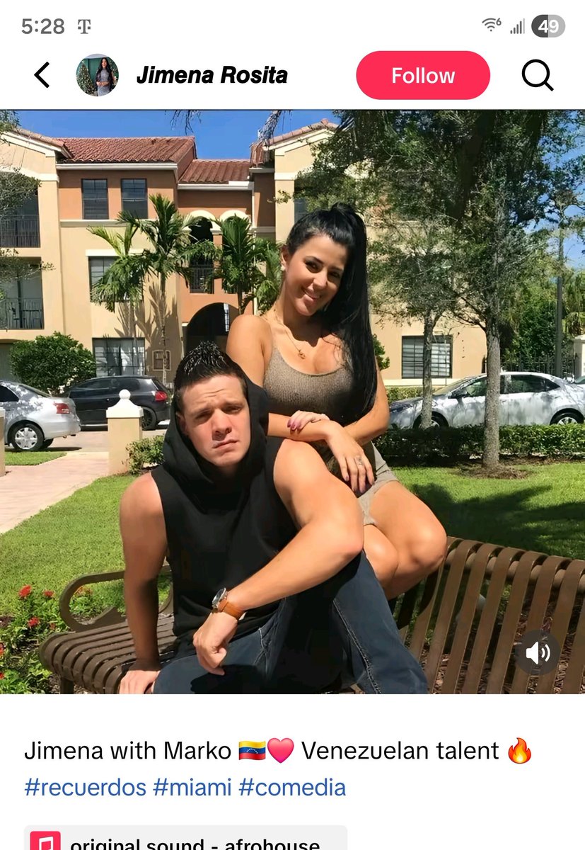 Les recuerdo que Rosita vivió un tiempo en el #Doral #Miami rodeada de sus panas .