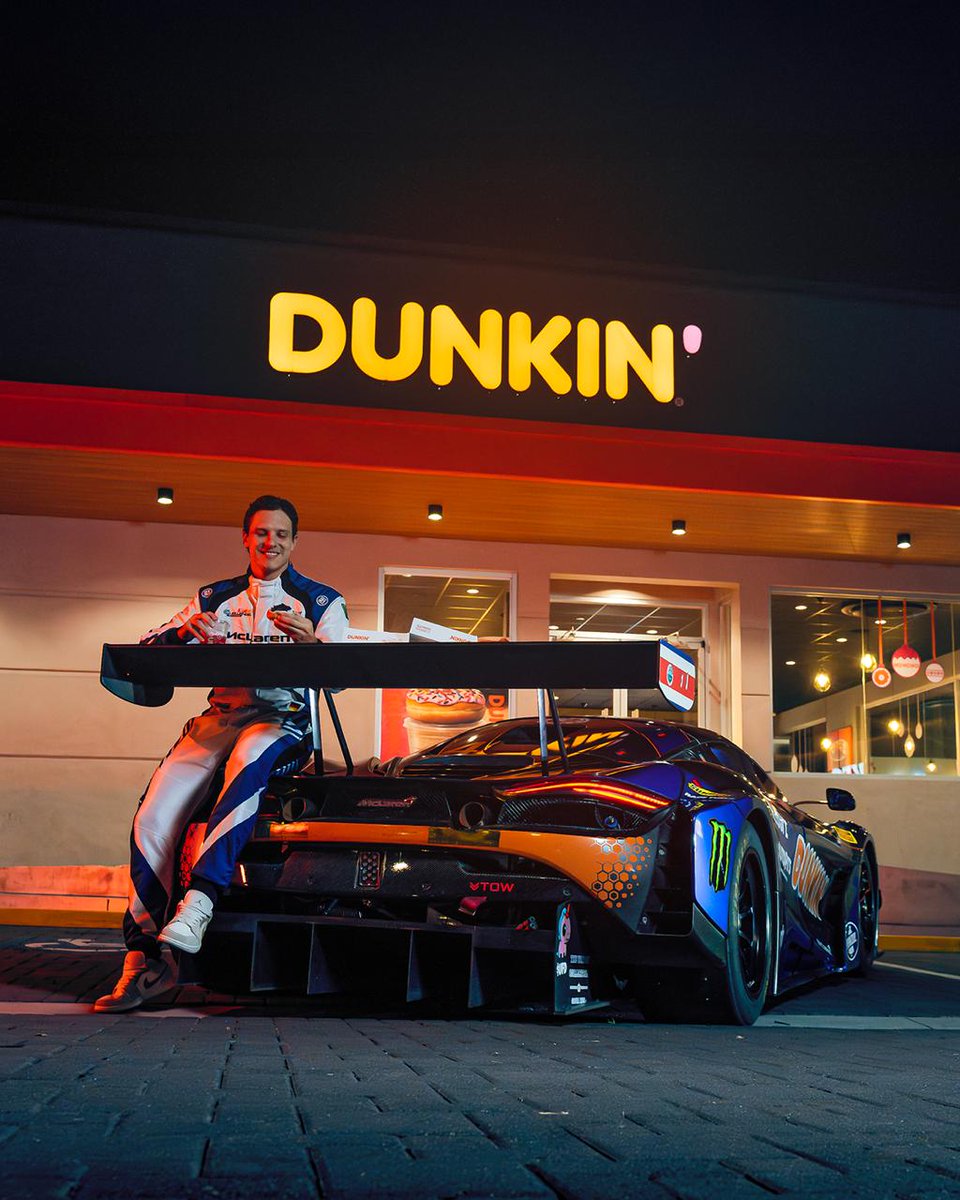 gabe 🦄💨✨ tweet media