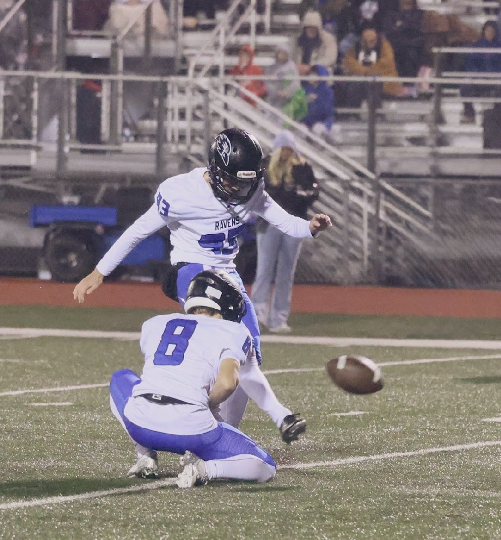 onwfootball's tweet image. Congratulations to @SamKeelykicks for being named 1st Team All-Sunflower! Was reliable all year long and set a New School Record for PATs made in a year!