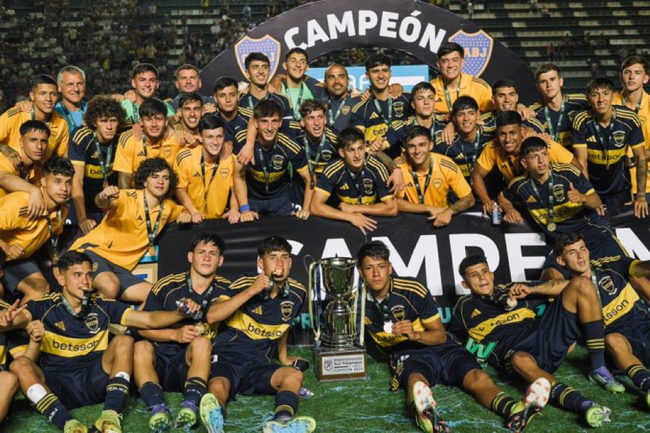 “CLUB ATLÉTICO Boca Juniors, Campeón de Reserva” 
💙💛💙 #VamosVamosLosPibes