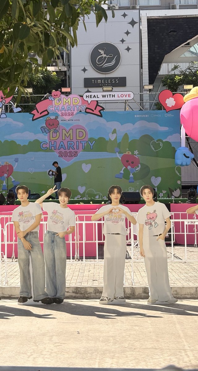 แก้งเขมไม่ทิ้งกันนน 
#DMDCharity2025
#DMDWarmthOfLove