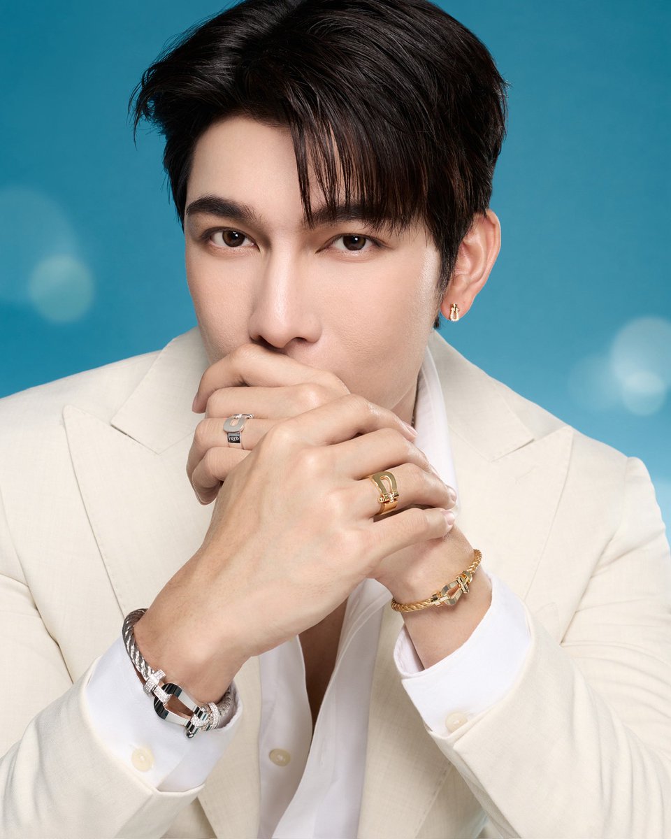 TayarIsabel's tweet photo. @BRMewSuppasit @MSuppasit Good Mewning☀️
May this day bring you opportunities and the courage to seize them, @MSuppasit...believe that you are capable of transforming any challenge into victories...♥️♥️...we love you!!
#MewSuppasit
#มิวศุภศิษฏ์ #MSBR https://t.co/a7LoS22cr2