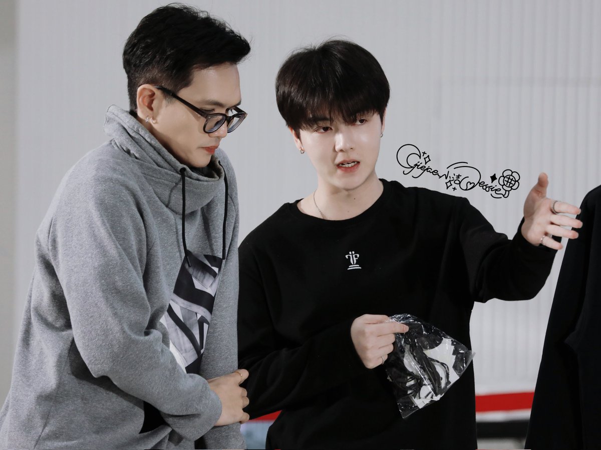 cjiejae's tweet photo. #teepor_tp @teepor_tp
This time, at a friend's request, I took a photo of the person she misses.I don't know how it turned out, but I hope she likes it. https://t.co/VqNjEbl3xG