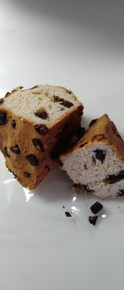 スイーツブログ更新しました🍫
ameblo.jp/cereb-dol/entr…
読んでいただけると励みになります✨️
#文京区スイーツ #文京区水道 #lumeto #チョコチャンクスコーン #チョコレート #スコーン #チョコ #フランス産の塩 #ダークチョコレート #グラントの塩