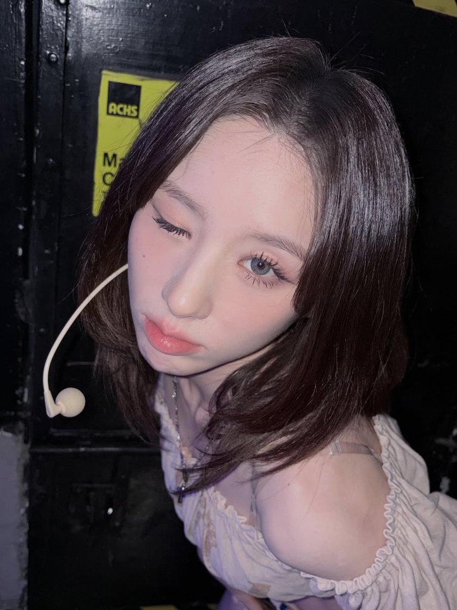 orrery_nim's tweet photo. Heejin Instagram post
Vamos! https://t.co/VNmHcelMmZ