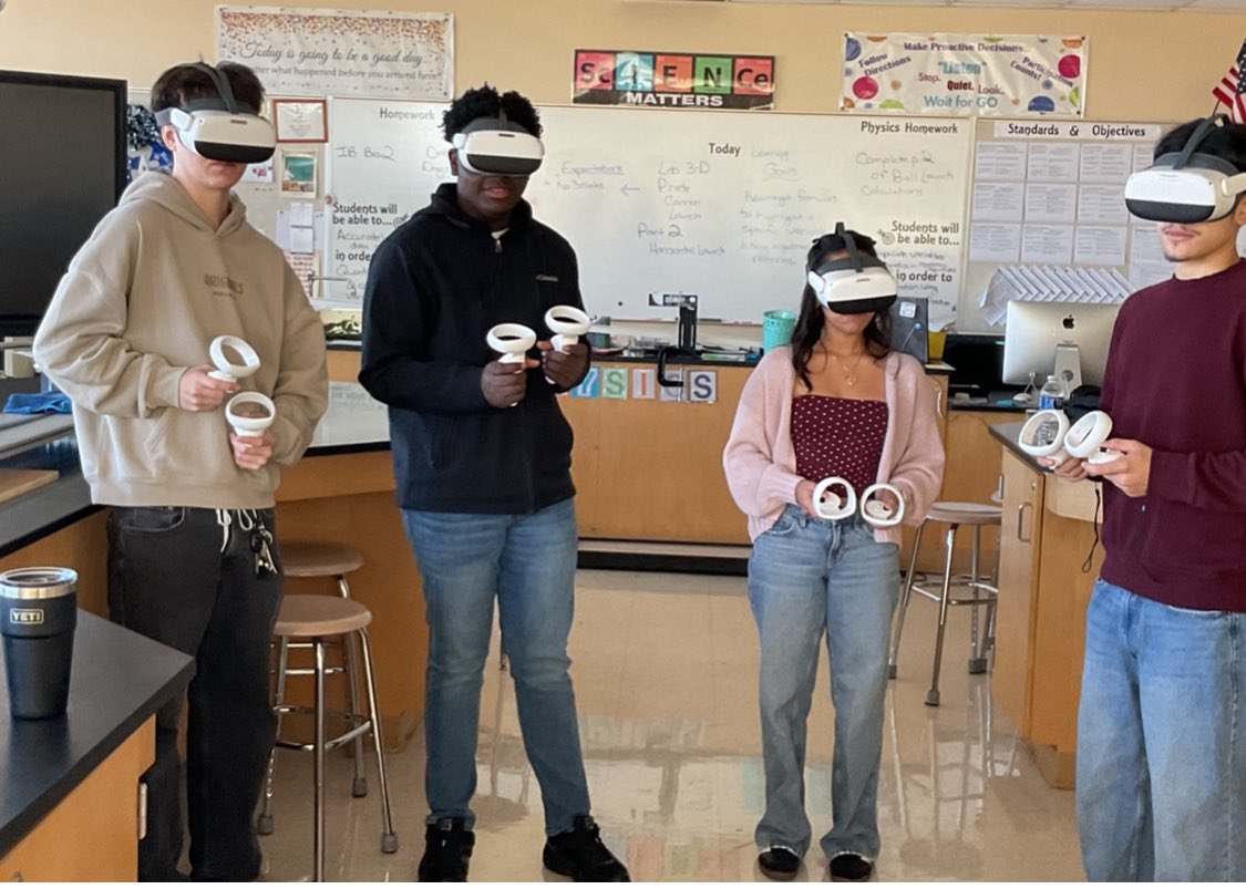 TechMaestro209's tweet image. Honored to present at the Tech &amp;amp; Learning Midwest Leadership Summit! 🎤✨
Shared how VR headsets can boost engagement, spark curiosity, and make learning fun + immersive in every classroom.
#TechAndLearning #VRinEducation #EdTech #MidwestSummit