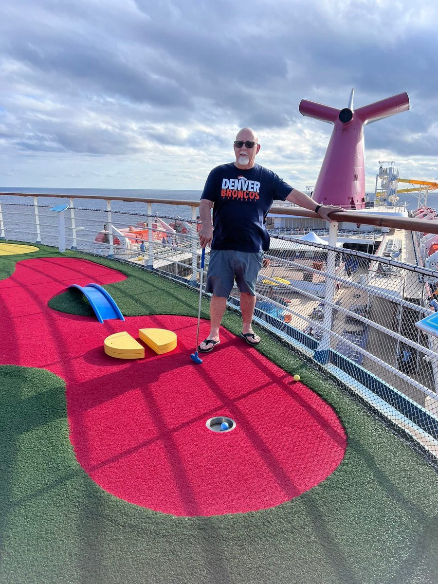 Jimmym12's tweet photo. Repping the Broncos while on our cruise today. I will be at the Green Bay game. DB4L! https://t.co/X2ydS5JWia