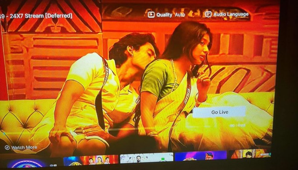 Kamu is a sniffer 👏🏽 🙄 #BiggBossTamil9