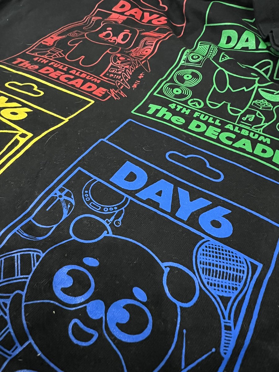 TiMi0191's tweet photo. Currently ongoing production ✨
The Decade shirts and Denimalz Band 🫶🏻 https://t.co/HfQxiaecSd
