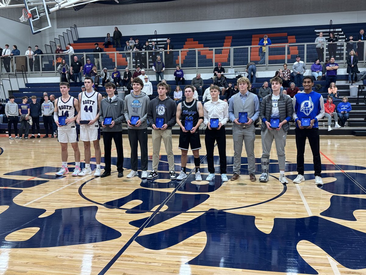 Finished the Gene Bergschneider Turkey Tournament off with a 67-45 win against Triopia! That put us in 3rd place with a 3-1 record. Not the result we wanted but we’re bringing home hardware.

Shout out to Collin Etter for making the All-Tournament Team!

Next game Friday @ Athens