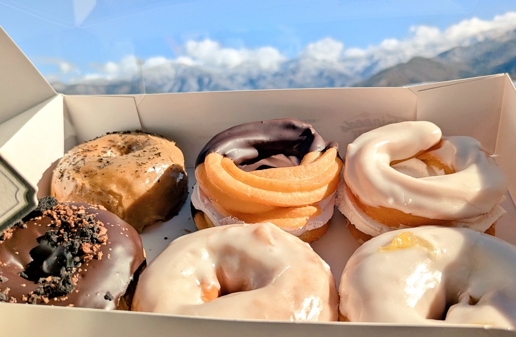 おいしそう〜〜🤤！！！！ 早く買い物と発送終わらせて帰らねば！！