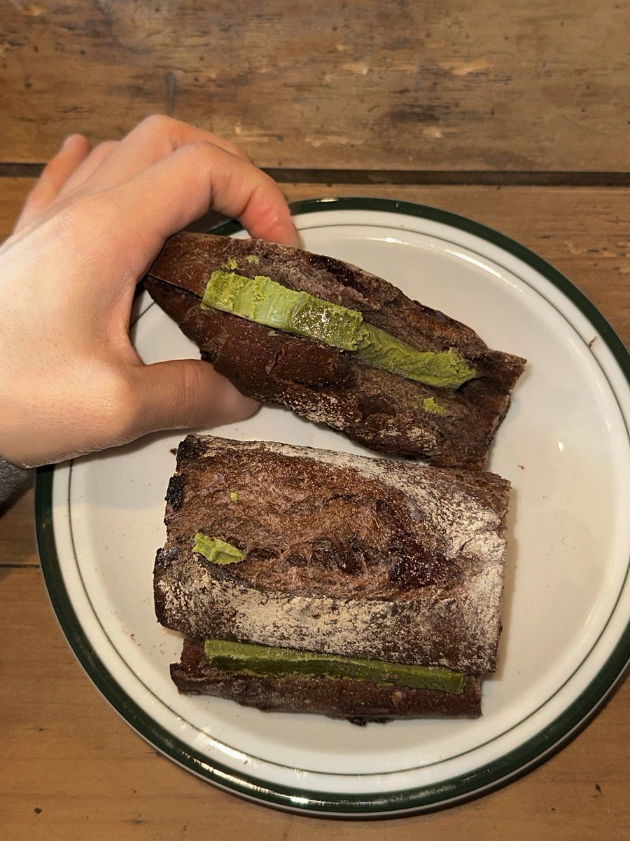 김빠진콜라 tweet media