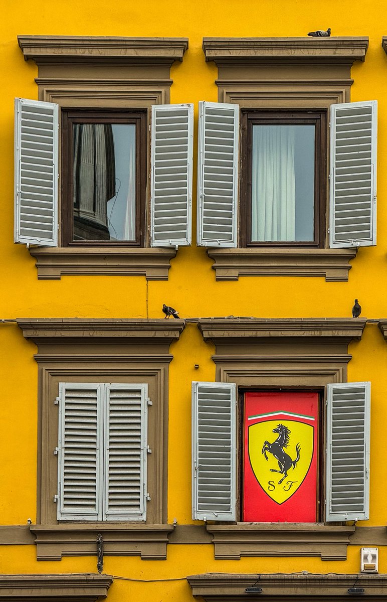 DJAphotoart's tweet image. #AlphabetChallenge #WeekWforWindows 

#photography #Florence #Italy #Ferrari